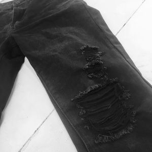 Missguided Black Destroyed Mom Jeans